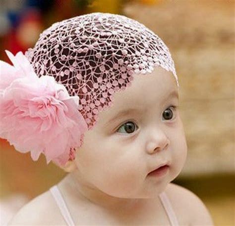 Therefore, it is important to purchase infant head bows that will remain in her hair for you. Baby Girl Headband With Flower Baby Headbands Girls Flower ...