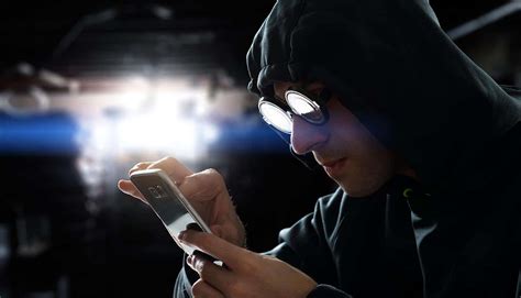 How Hackers Attack Mobile Apps - CPO Magazine