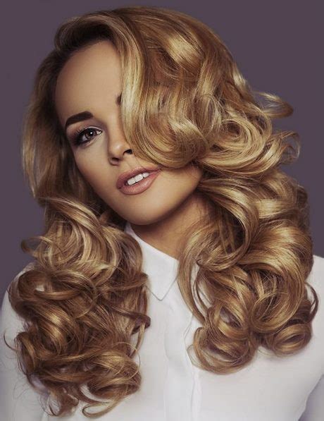 Curly Medium Length Hairstyles 2020 Style And Beauty