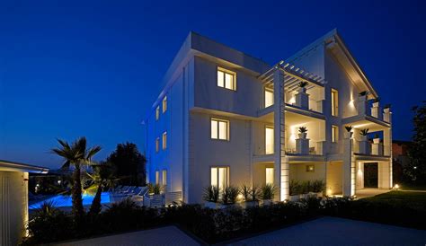 Villa Bianca Luxury Apartments holiday lake Garda - Desenzano del Garda