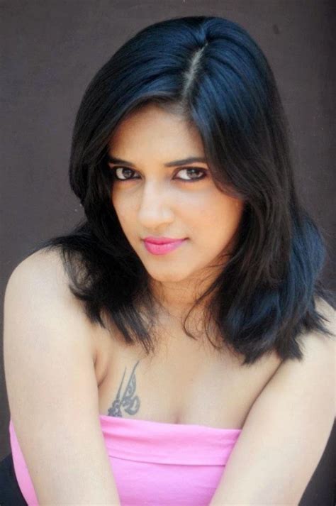 Free Movie Wallpapers Vasundhara Kashyaps Nude Selfies Leaked MMS