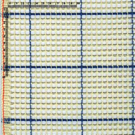 Kit per realizzare un cuscino con la tecnica del ricamo a mezzo punto. Tela Ricamo Mezzo Punto - The Reference Letter