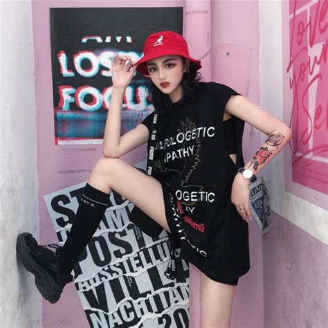 Korean Fashion Clothing Ulzzang Harajuku Letter Hip Hop Print Sleeveless Tank Women Loose