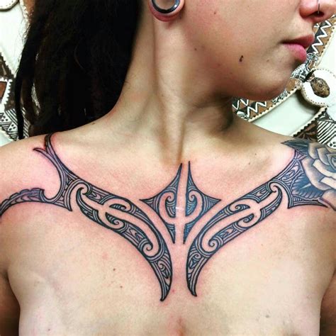 Pin On Wahine Ta Moko In Polynesian Tattoos Women Tribal Neck