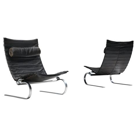 Pair Of Poul Kjaerholm For E Kold Christensen Pk Lounge Chairs At Stdibs