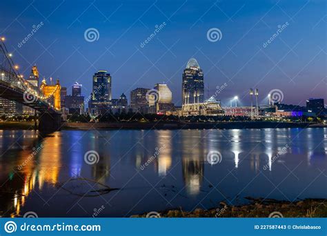 Reflections Of Downtown Cincinnati In The Ohio River Stock Image Image Of Byway Park 227587443