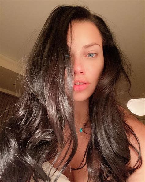 Adriana Lima Adrianalima Instagram Adriana Lima Hair