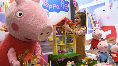 Peppa Pig Voice Actress Harley Bird To Step Down After 13 Years