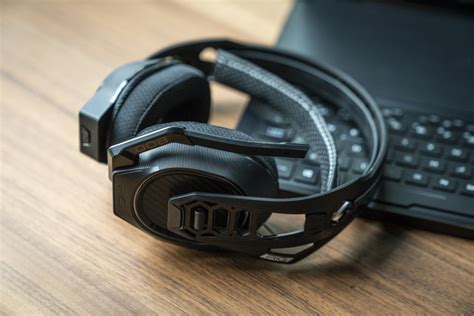 Plantronics Rig 800lx Review A Comfy Wireless Headset With Dolby Atmos