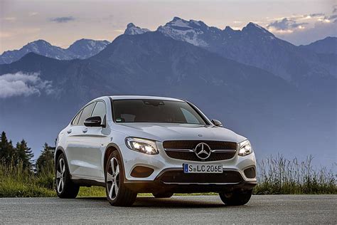 If you're a mercedes benz enthusiast and you're in the market for an suv, you don't necessarily need to buy a brand new model to get a good deal on one of the best cars on the market. Mercedes Benz Different Suv Models - Amiee Wade