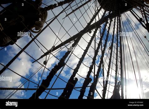 Rigging On Hms Victory Stock Photo Alamy