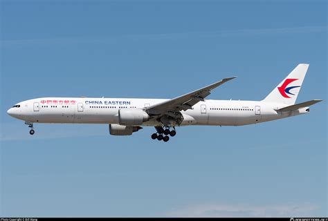B 2003 China Eastern Airlines Boeing 777 39per Photo By Bill Wang Id