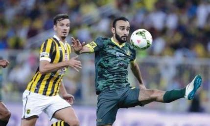 أعلن الاتحاد الآسيوي لكرة القدم، اليوم الجمعة، إقامة قرعة بطولة دوري أبطال آسيا، يوم 27 من الشهر الجاري، في العاصمة الماليزية كوالالمبور وتشهد البطولة. بث مباشر.. #الاتحاد أمام #النصر في نصف نهائي كأس الملك | صحيفة المواطن الإلكترونية