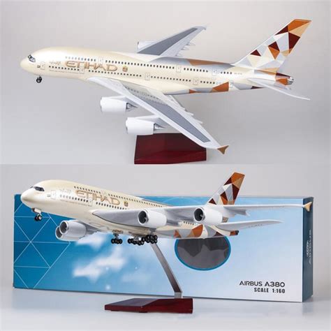 1160 Scale 505cm Airplane Airbus A380 Etihad Airline Model W Light