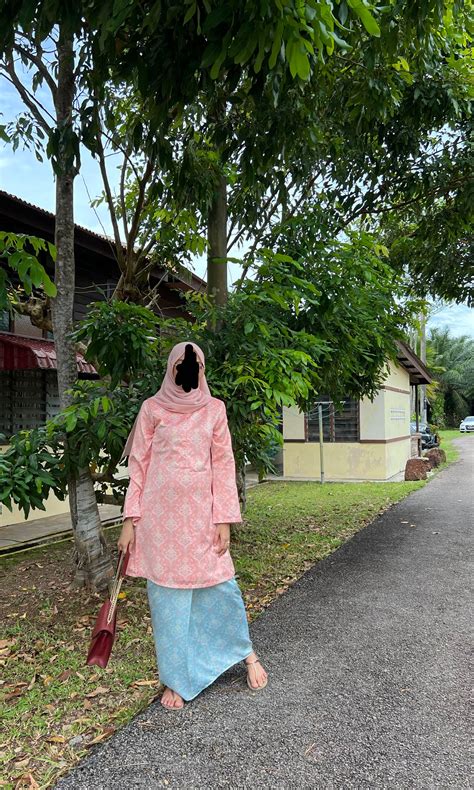 Baju Kurung Kedah Women S Fashion Muslimah Fashion Baju Kurung And Sets On Carousell