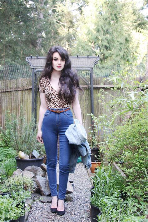Life In Red Lipstick Outfit Leopard And Denim Cute Outfits