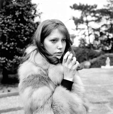 Anne Wiazemsky May 14 1947 October 5 2017 Anne Wiazemsky Film Edit Film Highvolumetal