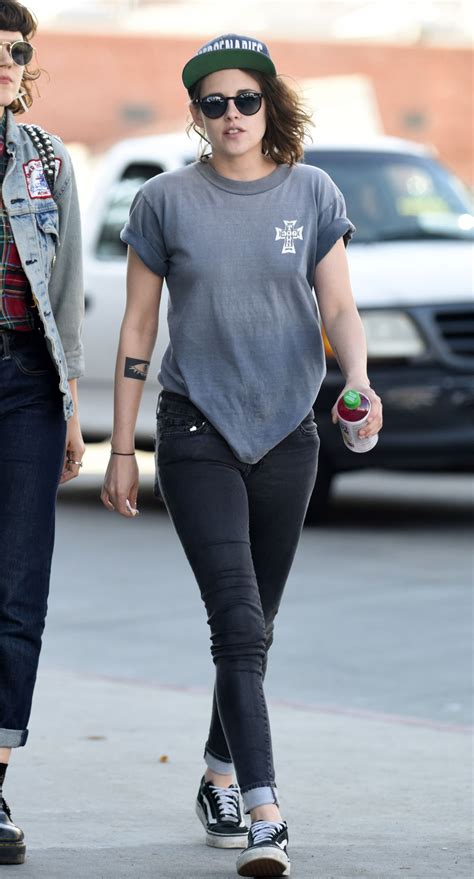 Kristen Stewart Street Style Out And About In Los Angeles 332016