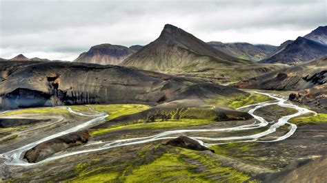 2560x1440 Nature Landscape Mountains Iceland River Stream Clouds Moss