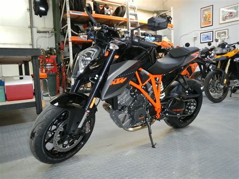 Find your perfect bike from our we are confident you will not be disappointed with our selection of quality used bikes. 2014 KTM Super Duke 1290 For Sale - Bike-urious