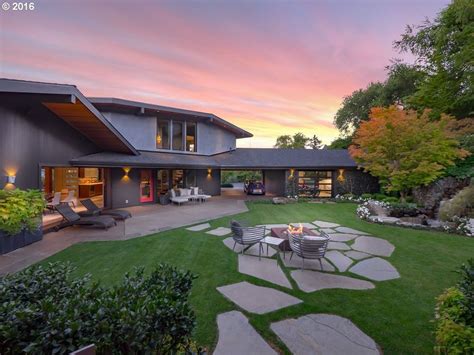 1630 sw clifton st, portland, or 97201. 1100 SW Myrtle Dr, Portland, OR 97201 | Zillow | Myrtle ...