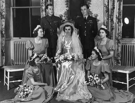 The Queen Attends Countess Mountbatten Of Burmas Funeral Daily Mail