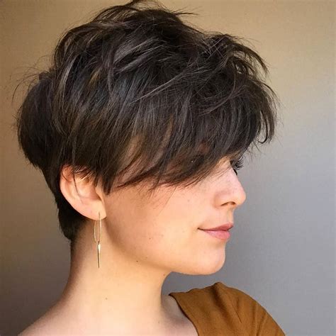 10 Stylish Casual And Easy Short Hairstyles For Women Short Hair 2020