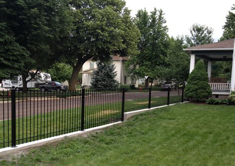 How To Diy Install Iron Fence Or Aluminum Fence On A Hill Slope Or