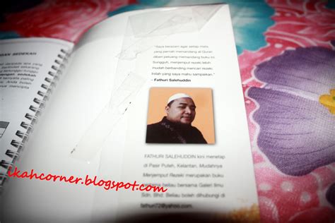 Pengendali dan memiliki suatu perniagaan memiliki satu daripada objektif utama yaitu penjanaan atau penerimaan satu pengambilan kewenangan didalam pertukaran bagi kerja dan penerimaan resiko. RaFiKaH: Tips Murah Rezeki, Berkat Dunia Akhirat