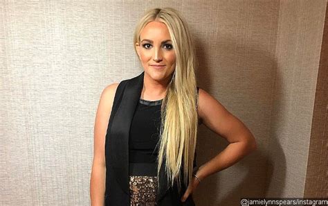 Britney spears' father, jamie spears, has agreed to step down from his daughter's conservatorship. Jamie Lynn Spears: Being Competent Mother Has Nothing to Do With Age
