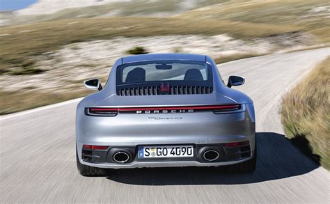 La Nouvelle Porsche 911 Type 992 Se Dévoile En Détails 30 Photos