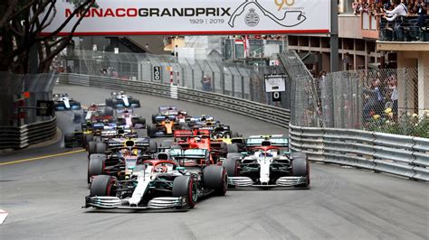 Die königsklasse des motorsports auf formel1.deformel1.de berichtet 365 tage im jahr rund um die uhr über die geschehnisse in der welt der formel 1. Formel 1: Monaco-Team bekundet Interesse bei Aussetzung ...