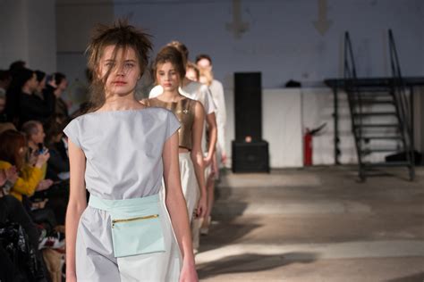 Fashion Week Poland Off Paulina Ptashnik Wiosna Lato 2015 Ellepl