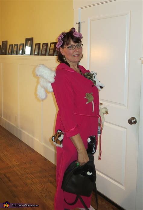 Crazy Cat Lady Halloween Costume Photo 33