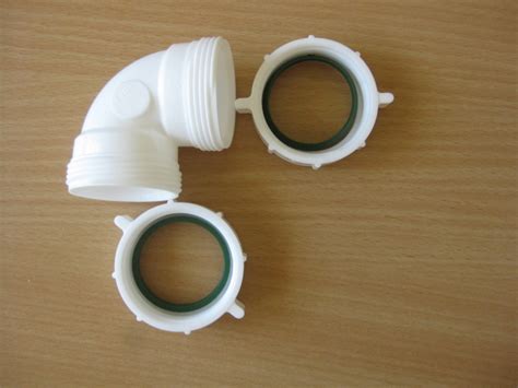It's common for the adapter to leak if the extension pipe from the trap enters it at an angle, which can happen if the tailpiece and wall drain are offset. plumbing - Sink tailpiece doesn't line up with trap - Home ...