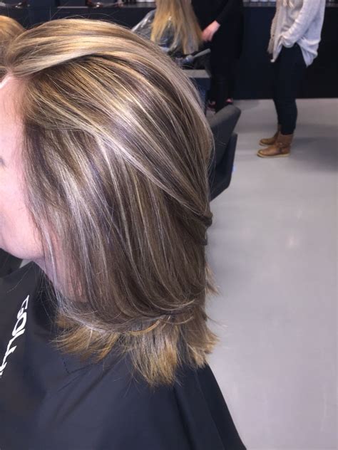 Quel est cet aliment qui pourrait vous éviter d'en attraper ? Coupe soleil high&low lights | Kapsels, Kapselideeën, Haar