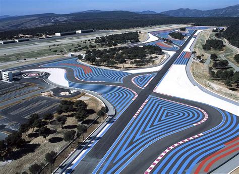 At the time it was considered one of the safest motor racing circuits in the world. Le circuit Paul-Ricard se met au rallye - Nice-Matin