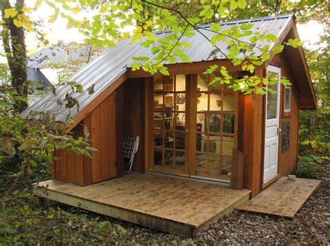 Here's how to do it. Tiny House - A Backyard Sanctuary in Missouri | Modern ...