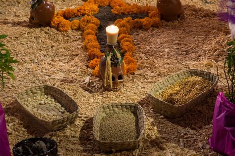 The Meaning Behind 28 Objects On The Day Of The Dead Altar ⋆ Photos Of