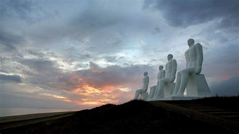Man Meets The Sea Sculpture Esbjerg Svend Wiig Hansens Sculpture Of