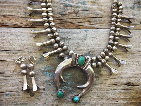 192gm Vintage Turquoise Squash Blossom Necklace Southwestern Old Pawn Native America Indian Jewelry