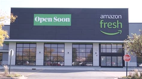 Naperville Amazon Fresh Store Opens To Public December 10 Nctv17
