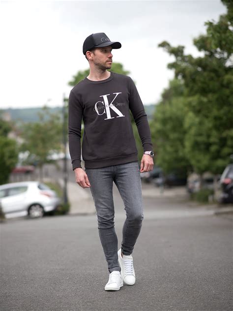 Https://wstravely.com/outfit/gray Jeans Mens Outfit