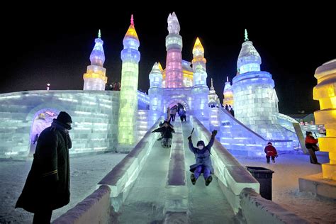 chine l impressionnant harbin international ice and snow sculpture festival vous accueille