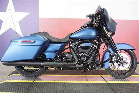 2018 Harley Davidson® Flhxs Street Glide® Special Legend Blue Denim