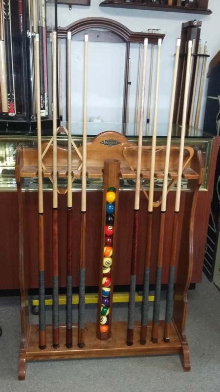 Brunswick Centennial Cue Rack Holds 8 Cues Balls And Accessories