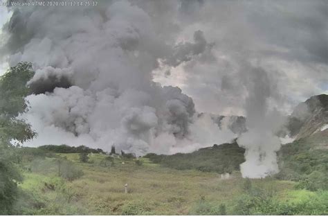 More than 5,000 people fled the small island as the ground shook and grey ash poured into the sky on 12 january 2020. Phivolcs warns of hazardous Taal Volcano eruption, raises ...