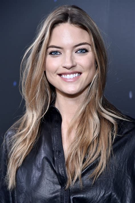 Ladies, this color is where it is at. The Best Hair Colors for Blue-Eyed Beauties in 2020 (With ...