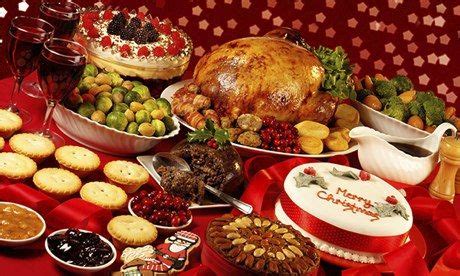 Kerstgerecht (nl) conjunto de alimentos de la época decembrina (varían por país, obviamente). How to eat: Christmas dinner | Life and style | The Guardian