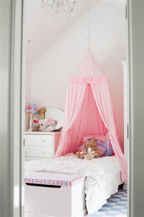 You can search by age, character, brand, price, customer rating, retailer, gender, special offers and more to. 31 Charming Canopy Bed Ideas For A Kid's Room | Kidsomania